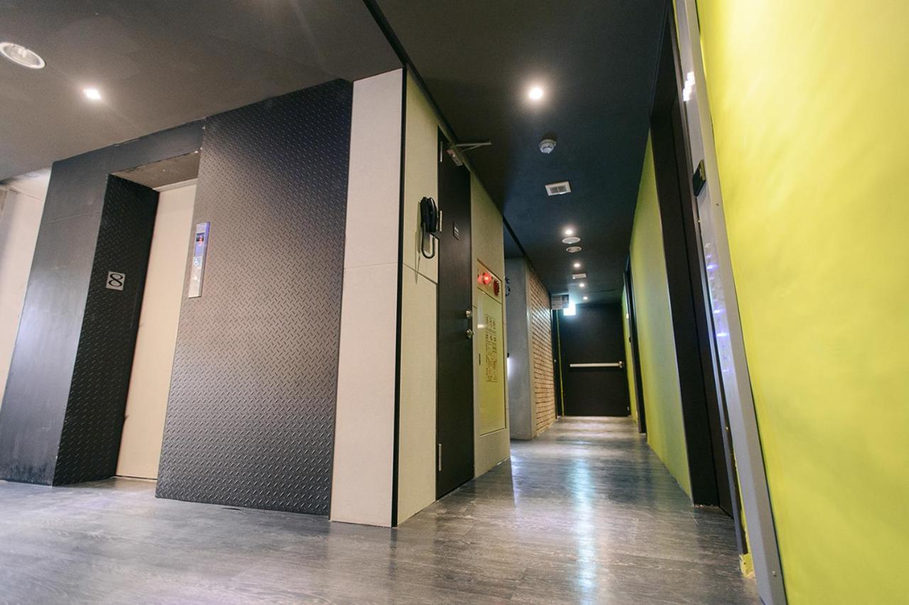 Kiwi Express Hotel-Taichung Station II Kültér fotó