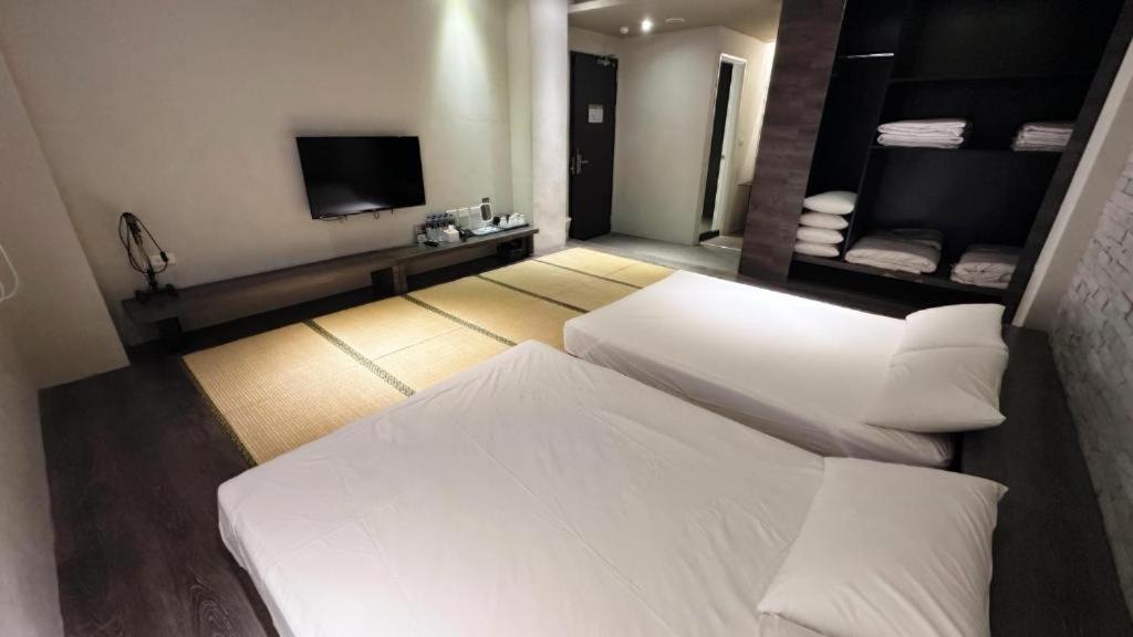 Kiwi Express Hotel-Taichung Station II Kültér fotó