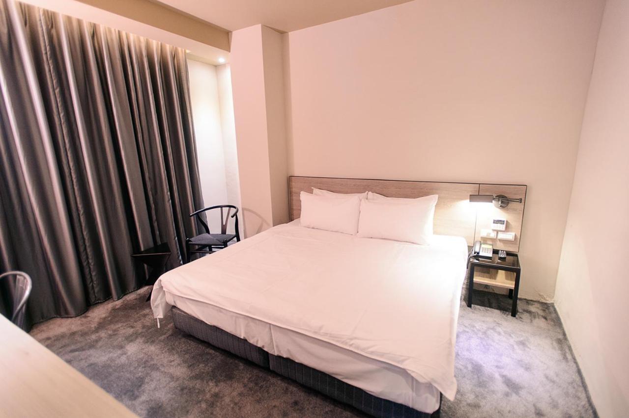 Kiwi Express Hotel-Taichung Station II Kültér fotó