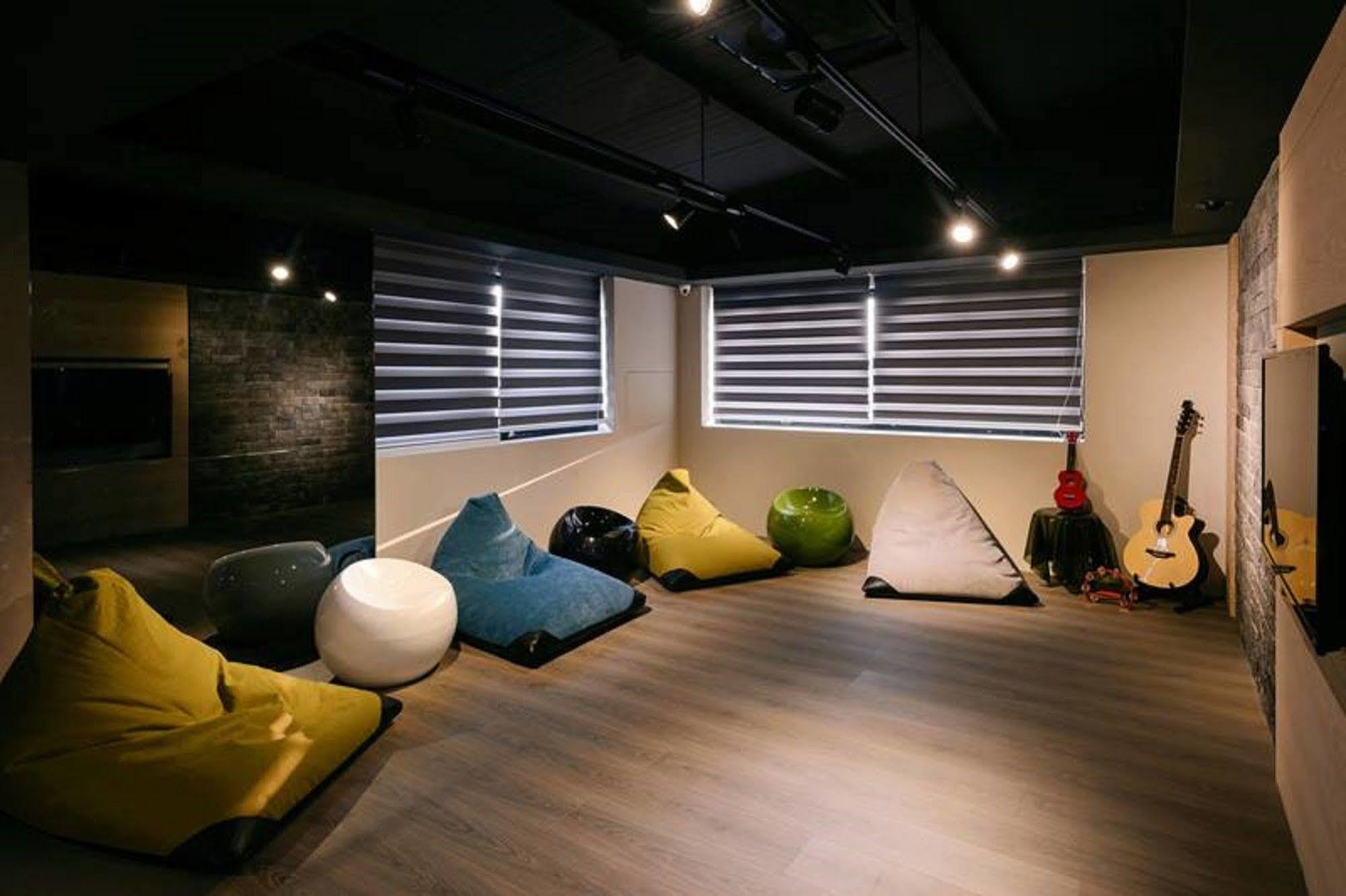 Kiwi Express Hotel-Taichung Station II Kültér fotó